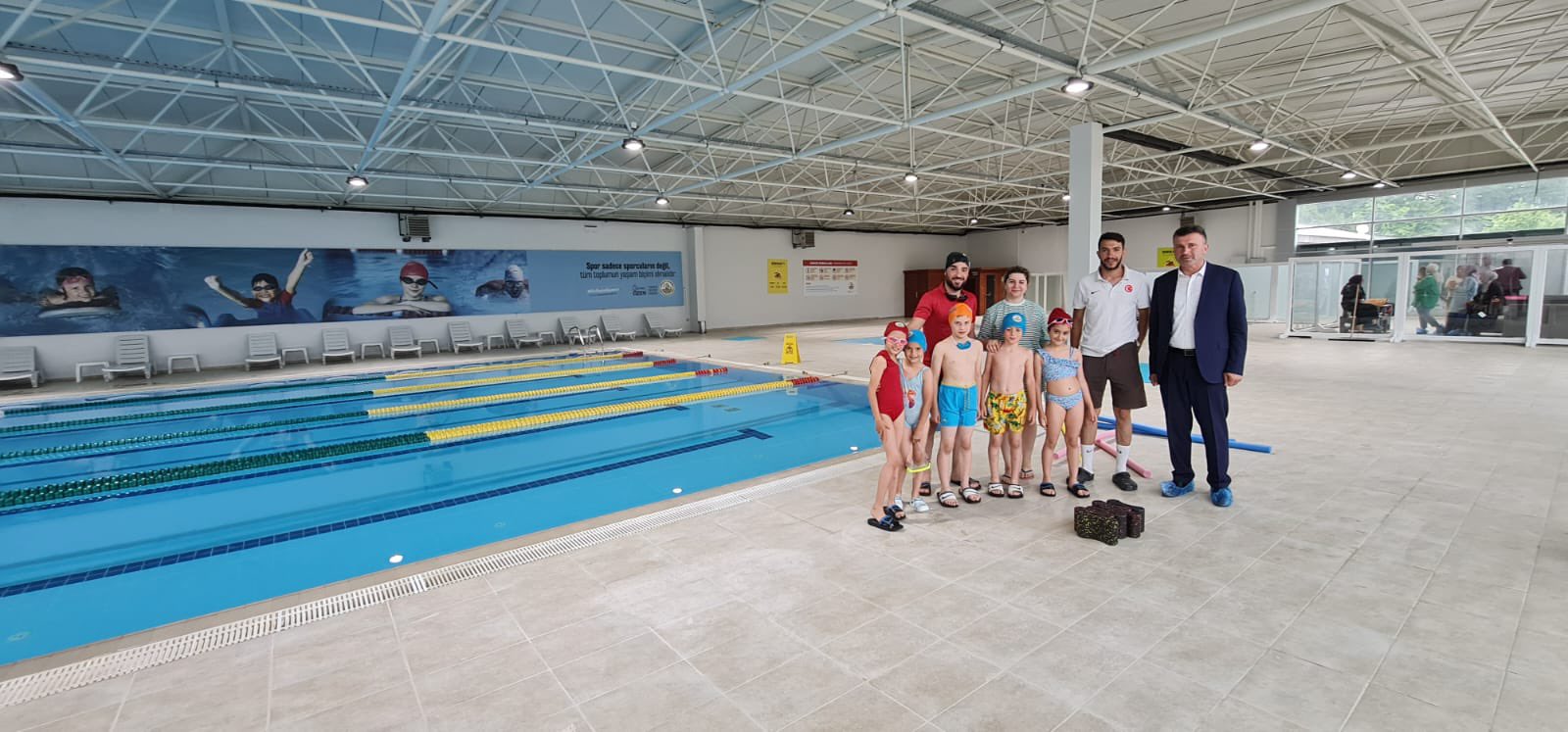 Sapanca Belediyesi Kurumsal Web Sitesi - Sapanca'da Yüzme Heyecanı Başladı