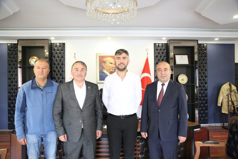 Başkan Karakullukçu’dan, Başkan Şahin’e Ziyareti