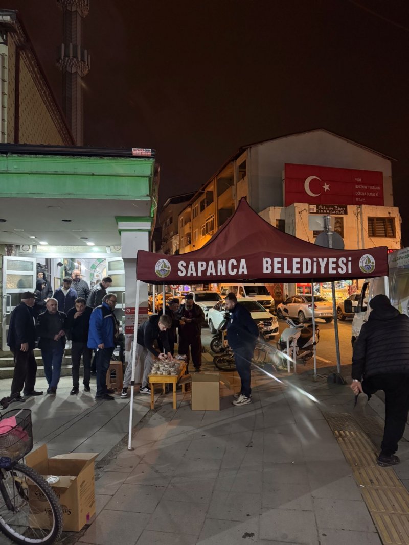 Sapanca Belediyesi’nden Regaip Kandili İkramı