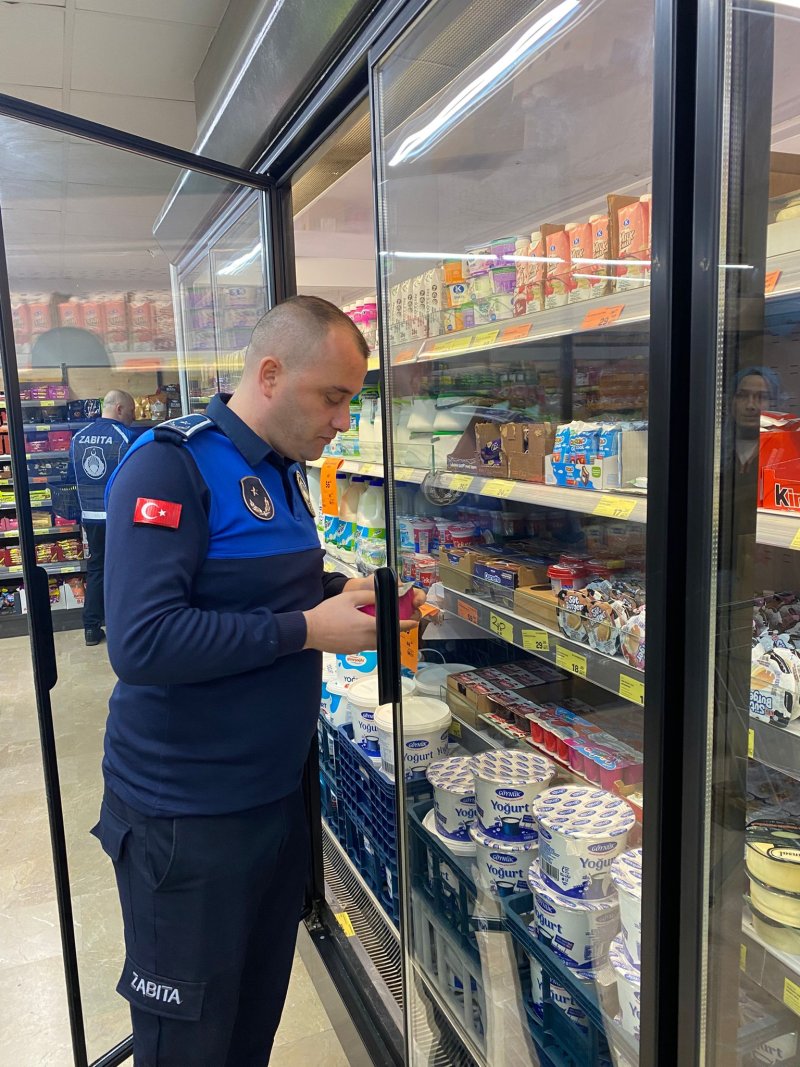 Sapanca’da Market Denetimleri Aralıksız Sürüyor