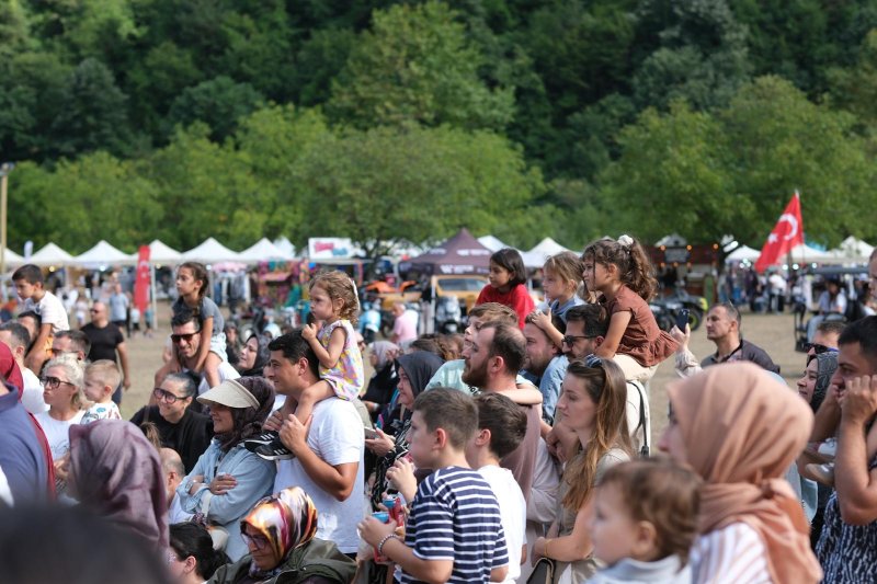 Sapanca’da Zafer Bayramı Coşkusu Festivalle Taçlandı